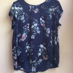 XL Maurices floral shirt
